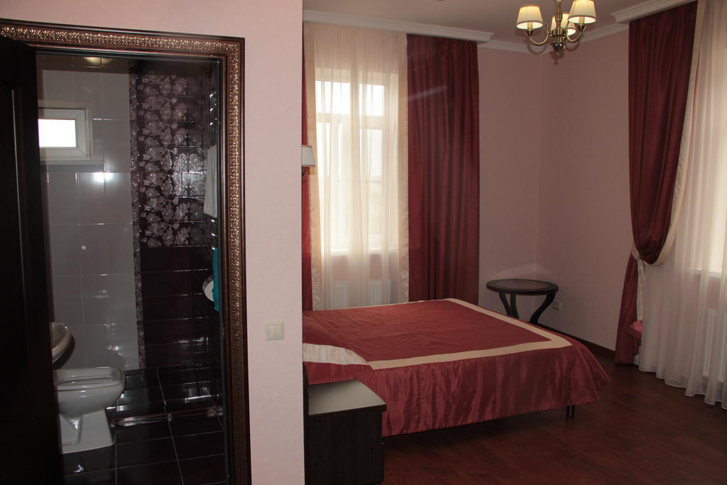 Romantic Hotel Krasnodar Room photo